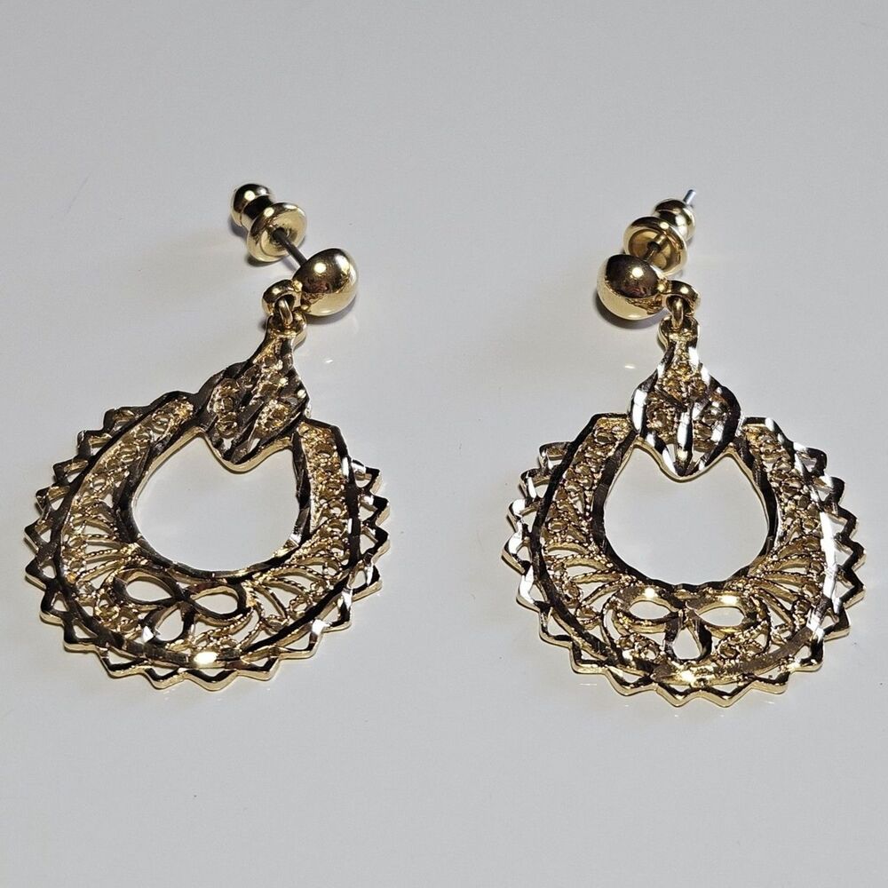Gold Tone Diamond Cut Filigree Dangling Earrings